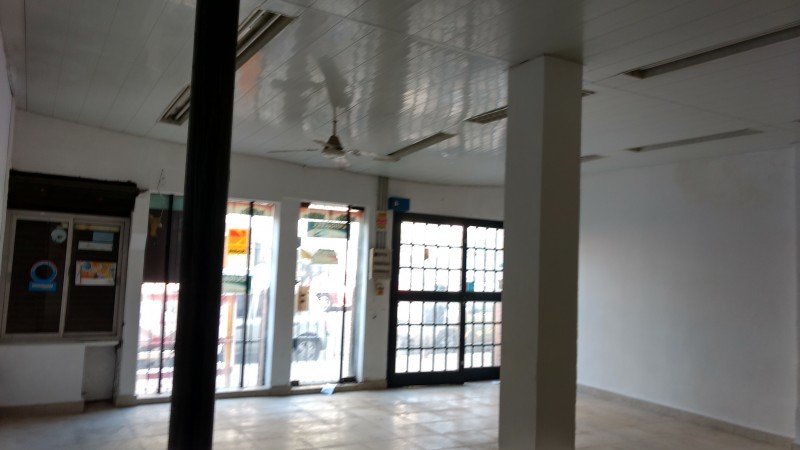 Local o Depósito 70m2 a la calle sobre calle Nuñez al 3700. A mts. de Avda. Ricardo Balbin.