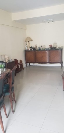 Dpto. 2 ambientes al frente con balcón