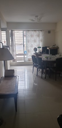 Dpto. 2 ambientes al frente con balcón