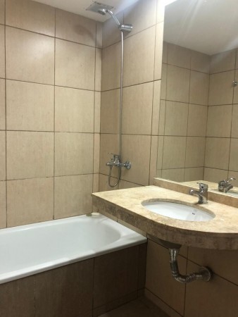 Dpto. monoambiente de 4 años, amplio balcon.