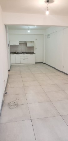 Deparatamento mono ambiente excelente.