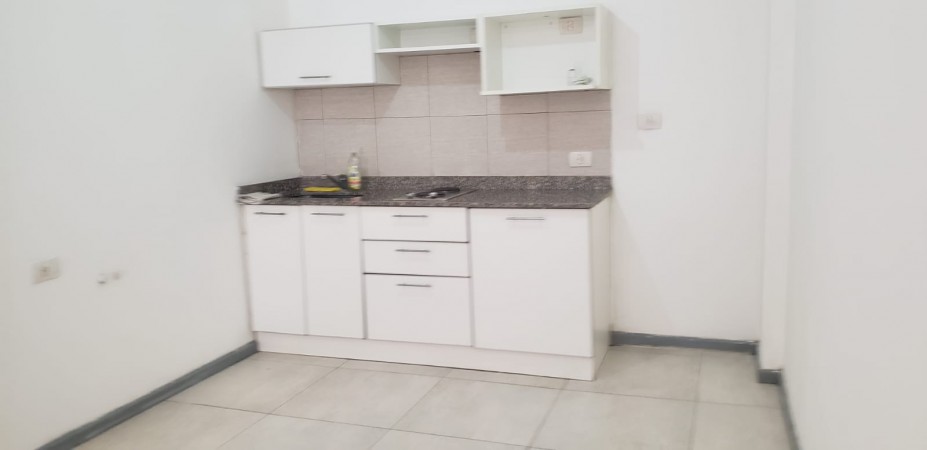 Deparatamento mono ambiente excelente.