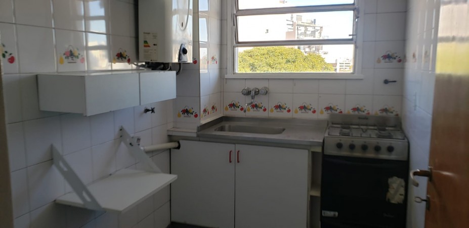 Dpto. 2 ambientes amplio con balcon y vista panoramica