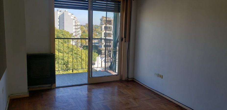 Dpto. 2 ambientes amplio con balcon y vista panoramica