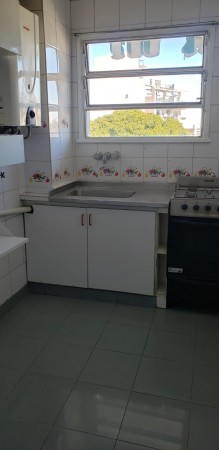 Dpto. 2 ambientes amplio con balcon y vista panoramica