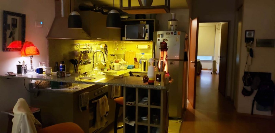 Excepcional Dpto. 2 ambientes al frente con balcón  y amenities.