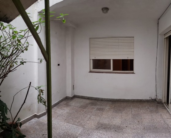 Departamento en venta , 2 Ambientes con Patio