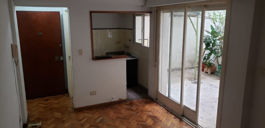 Departamento en venta , 2 Ambientes con Patio