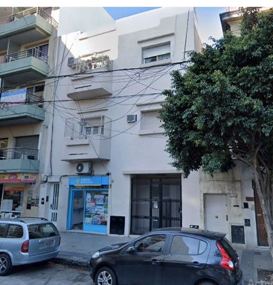 Amplio departamento 2 Ambientes