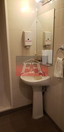 Dpto.  Apto Profesional amplio con excelente ubicacion