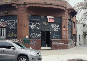 Lomas de Nuñez: Casa con demolición